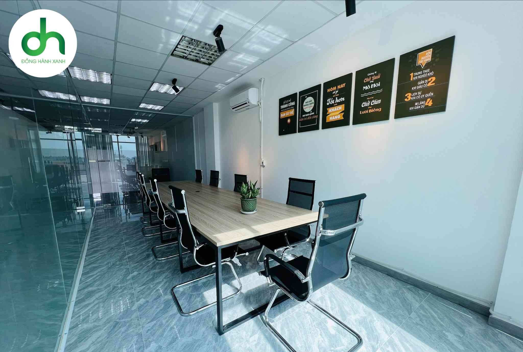 Phòng họp chuyên nghiệp trong văn phòng ảo cho công ty thương mại tại TP.HCM